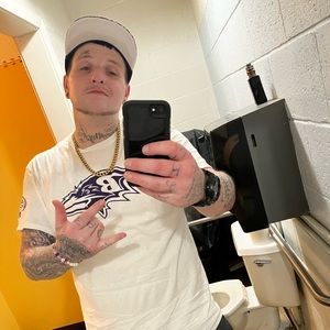 Meet your Posher, Timothy